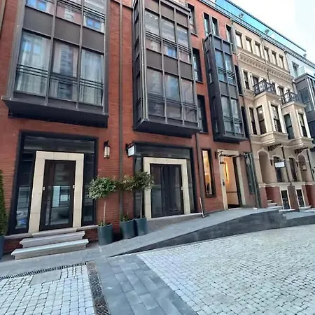 Apartment One-bedroom In Taksim *