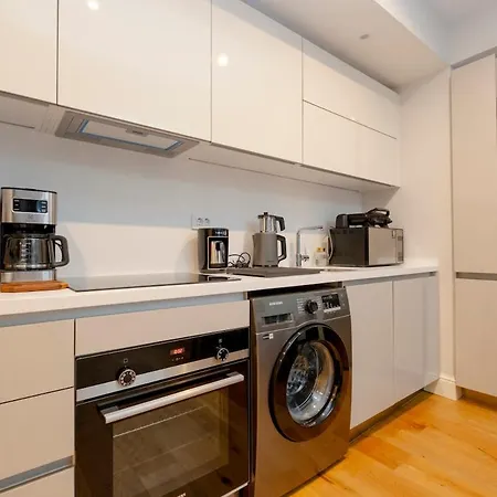 One-bedroom In Taksim Apartment Istanbul